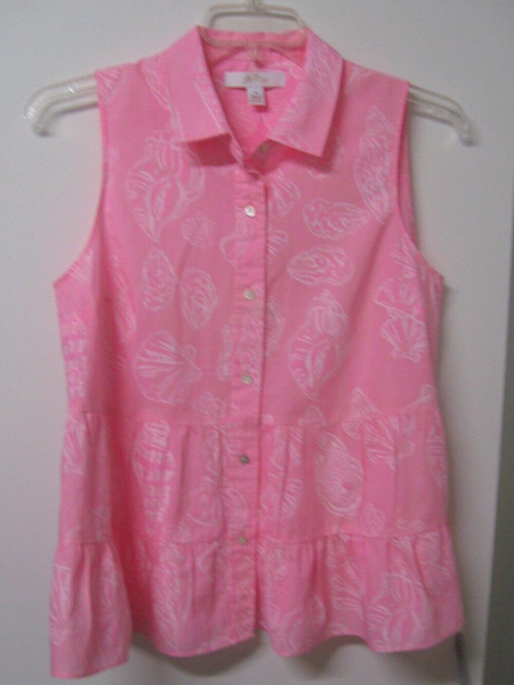 NWOT Lilly Pulitzer Breah Sleeveless Button Down Rousseau Pink. Size 8